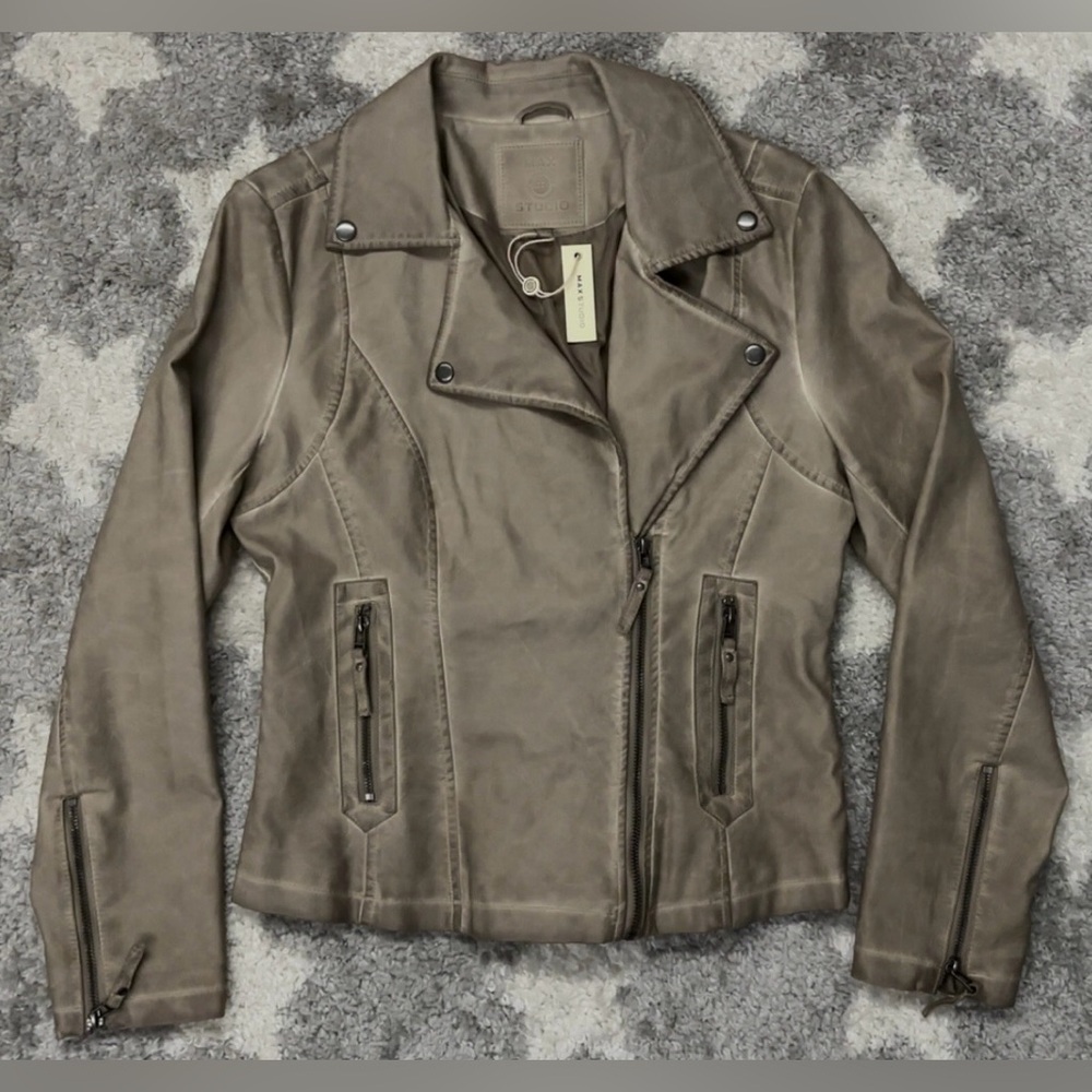 Max Studio Women's Faux Leather Moto Jacket Size Medium Tan NWT
